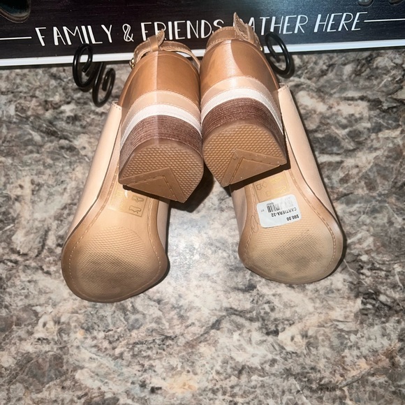 ALDO Cartiera Bone Block Heel Size 7 - Picture 5 of 16